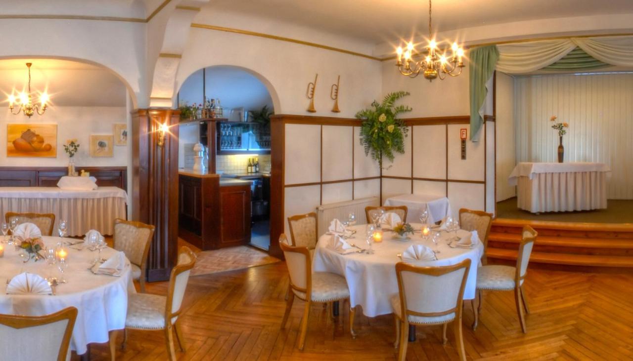 Hotel Gasthof Klusmeyer Билефелд Екстериор снимка